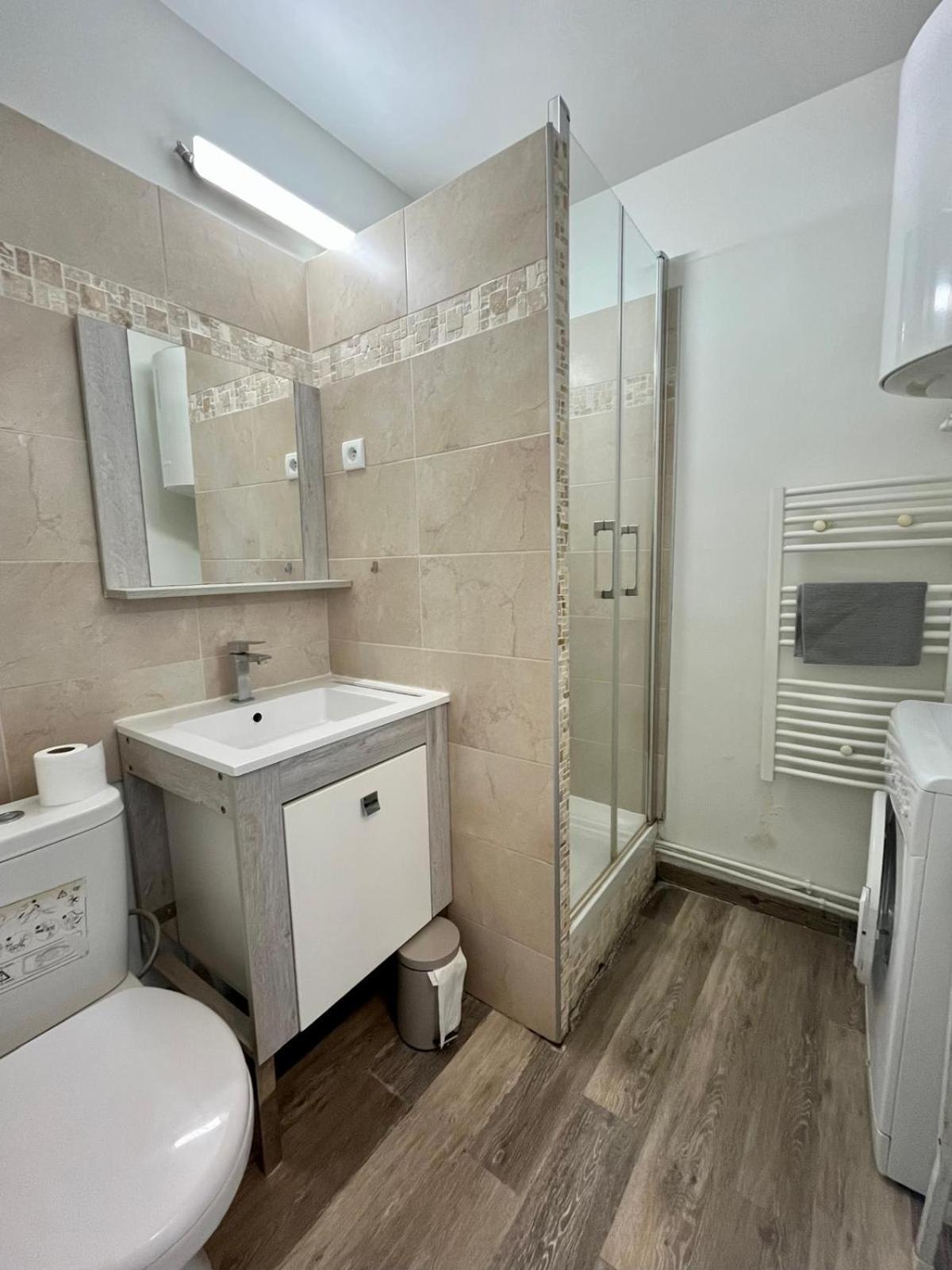 Appartement Vue Mer Et Marina, Loggia - Parking Курсёль-сюр-Мер Экстерьер фото